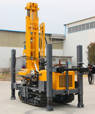 180M depth rubber belt crawler underground water well drilling rig machine